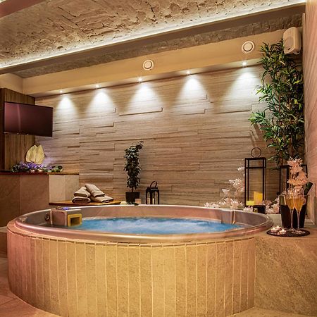בלגרד Venus Apartment With Jacuzzi And Sauna - City Center מראה חיצוני תמונה
